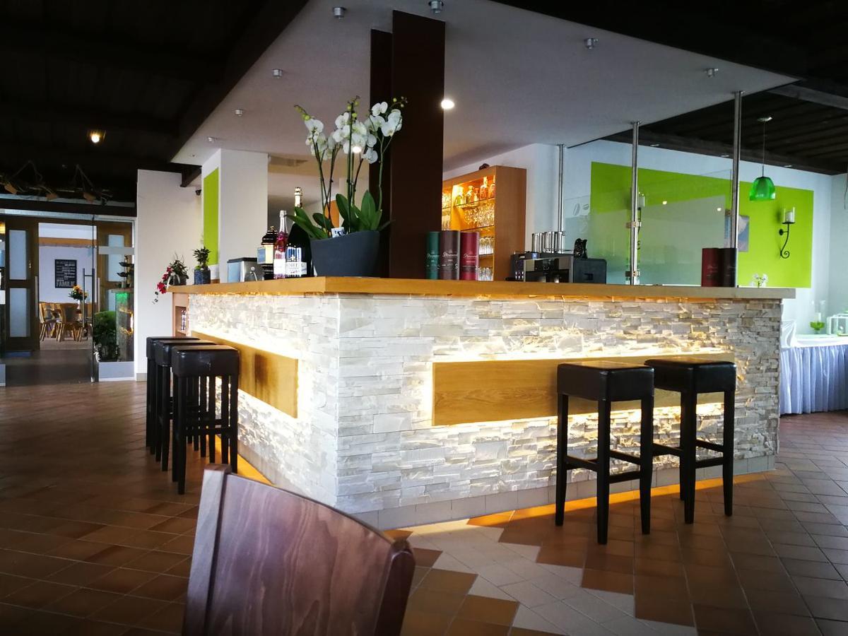 Ario Hotel & Resturant Нюрнберг Экстерьер фото